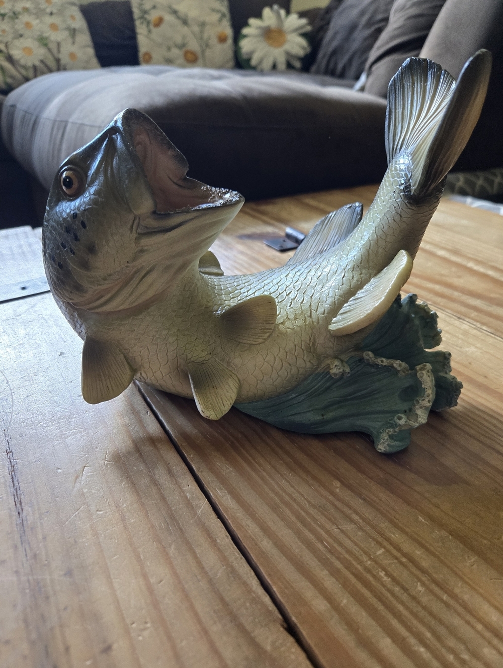 RIVERS EDGE wine Bottle Holder & Decorative Resin Bass Fish Statue